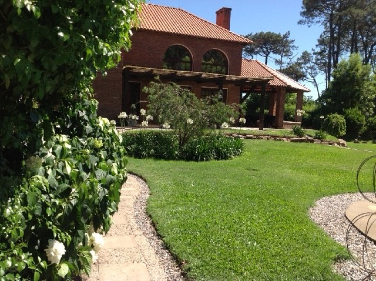 Casa ID.5860 - Venta Casa en Laguna del Diario 