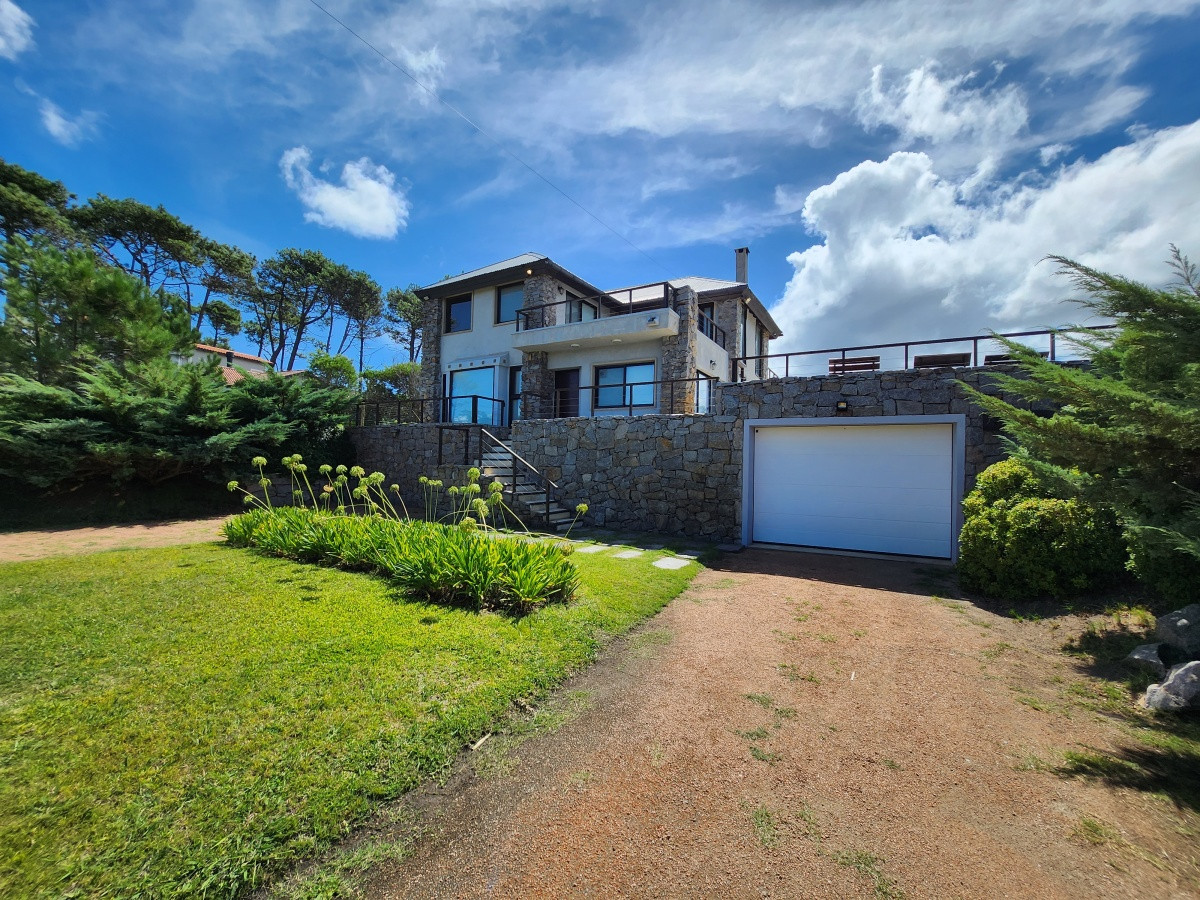 Casa ID.5189 - Casa en venta zona Chihuahua - Punta Ballena