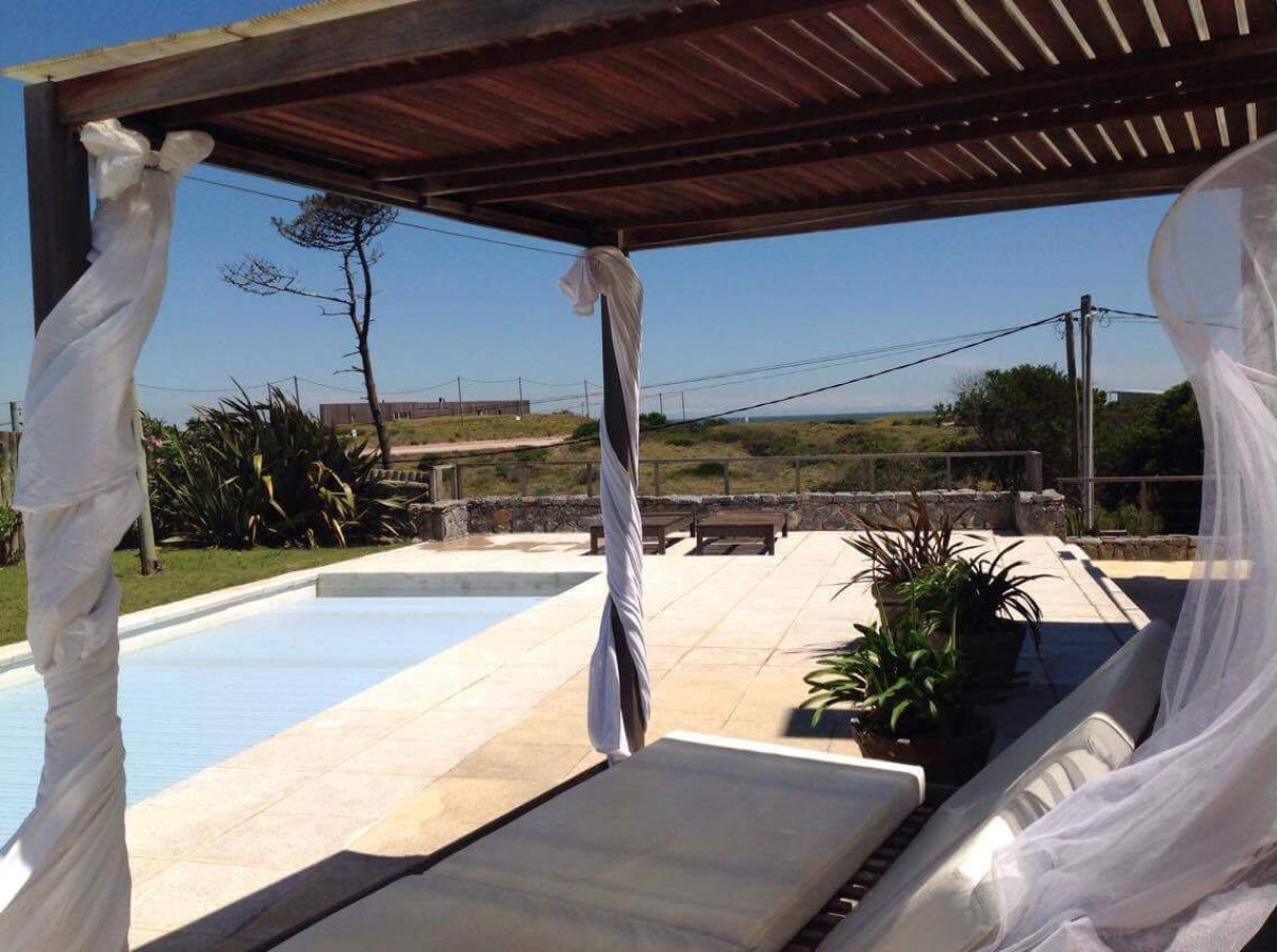Casa ID.5189 - Casa en venta zona Chihuahua - Punta Ballena