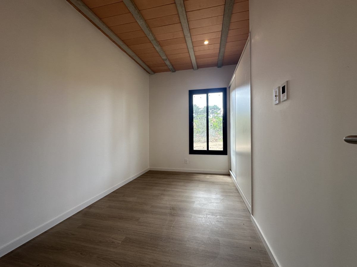 Casa ID.6650 - Venta casa a estrenar en barrio Club del lago Punta Ballena 