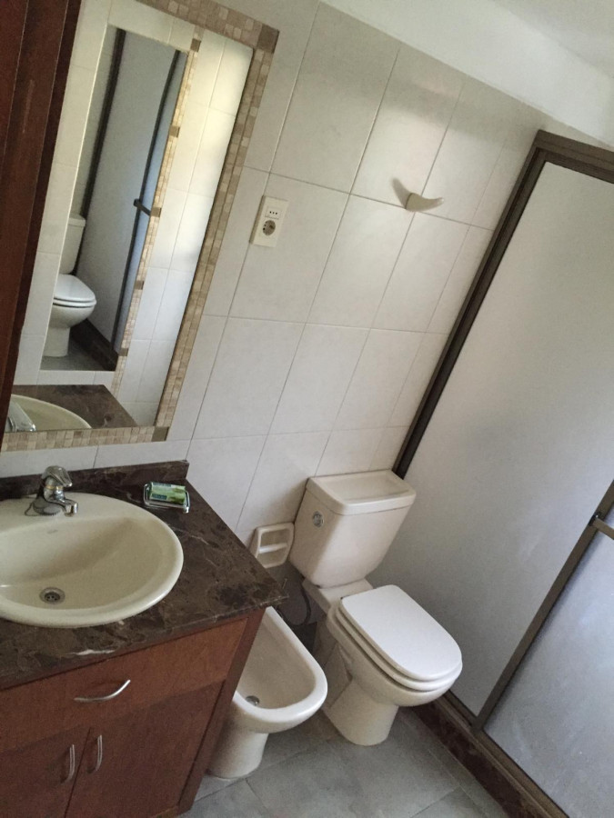Casa ID.569 - IMPORTANTE Y MODERNA RESIDENCIA  EN SOLANAS
