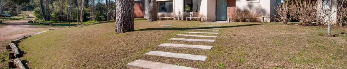 Venta casa en barrio privado Punta del Este