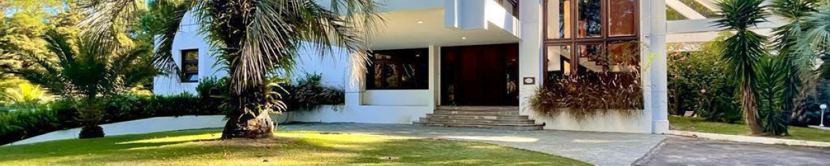 Casa en Punta Ballena, Club del Lago