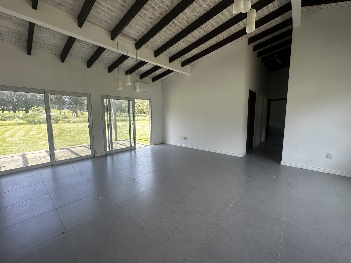 Casa ID.6941 - Venta casa en barrio privado Verde Mora. Punta Ballena 