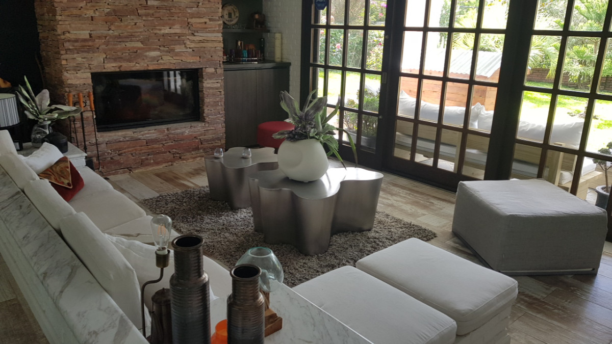 Casa ID.4920 - Excelente casa a la venta en Beverly Hills, Punta del Este