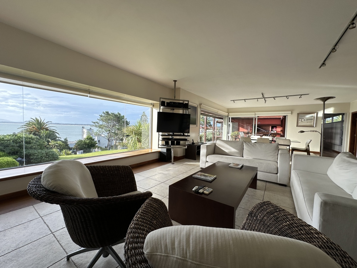 Casa ID.6420 - Venta excelente casa en Punta Ballena 