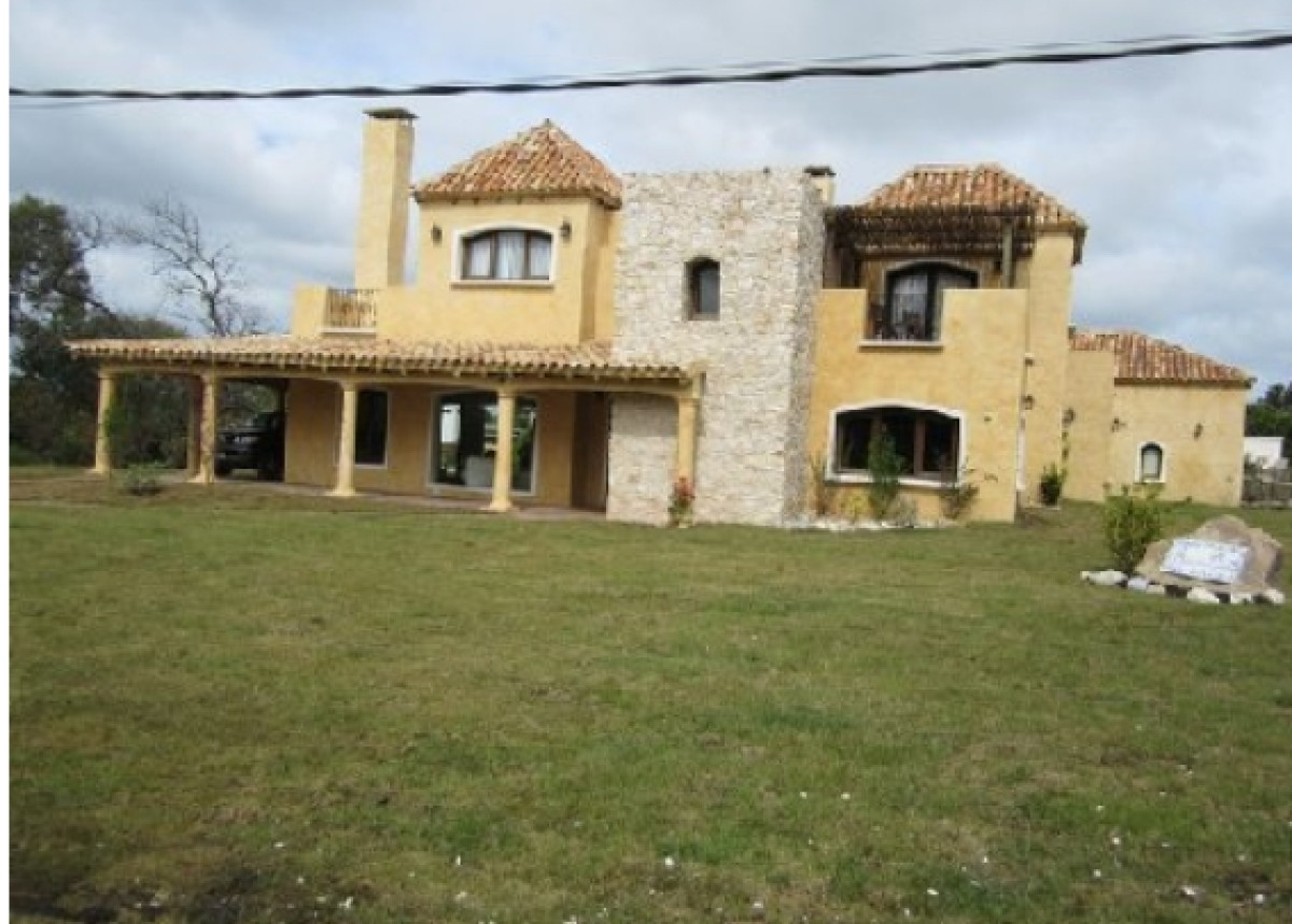 Casa ID.719 - Casa en Punta del Este, Pinares