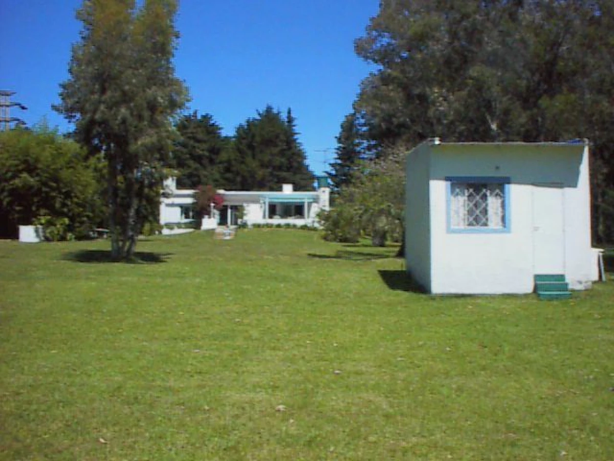 Casa ID.233 - Hermosa casa quinta compuesta de 3 construcciones, Casa de Huéspedes