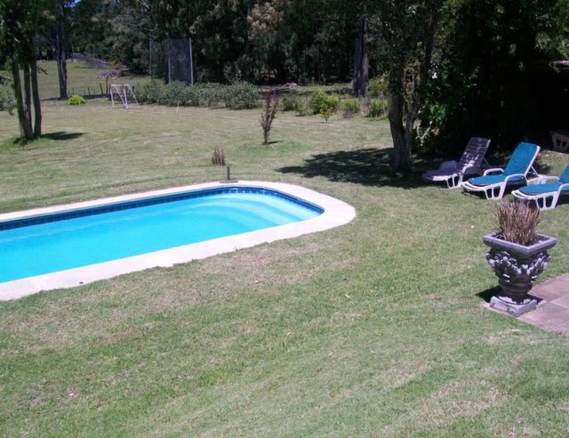 Casa ID.233 - Hermosa casa quinta compuesta de 3 construcciones, Casa de Huéspedes