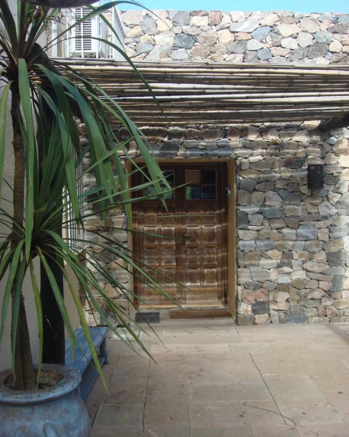 Casa ID.233 - Hermosa casa quinta compuesta de 3 construcciones, Casa de Huéspedes