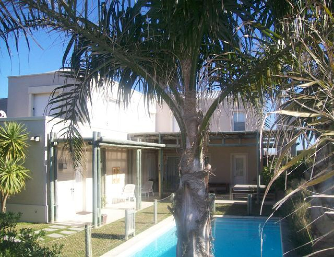 Casa ID.315 - Excelente casa en Tio Tom con 4 Dormitorios en suite