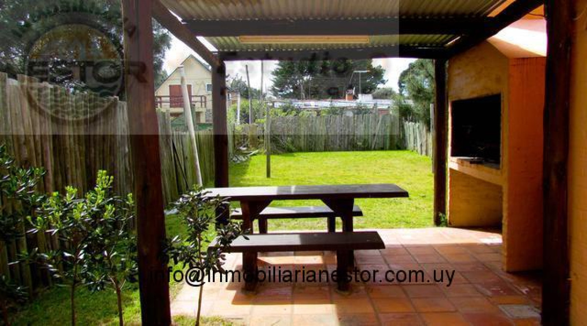 Casa ID.43 - COMODIDAD Y FUNCIONALIDAD EN ESTE COMPLETO DUPLEX EN TIO TOM
