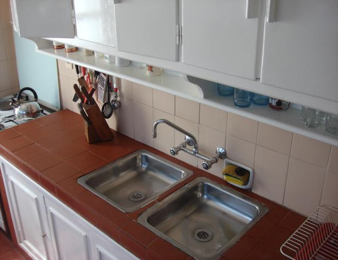 Casa ID.490 - Casa en Tio Tom, muy linda, con 3 Dormitorio