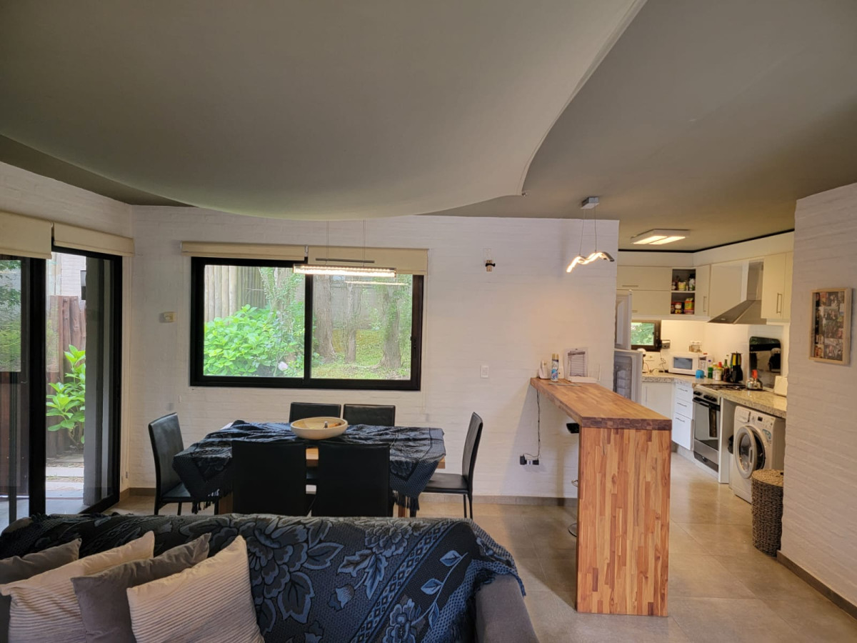 Casa ID.6306 - Venta casa tipo duplex en barrio privado Punta del Este 