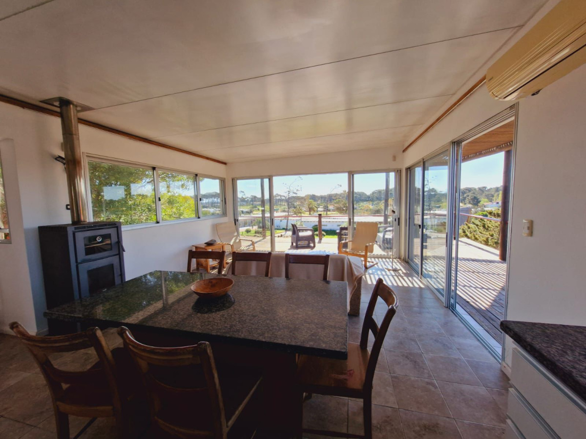 Casa ID.730 - Venta casa zona Tío Tom Punta Ballena 