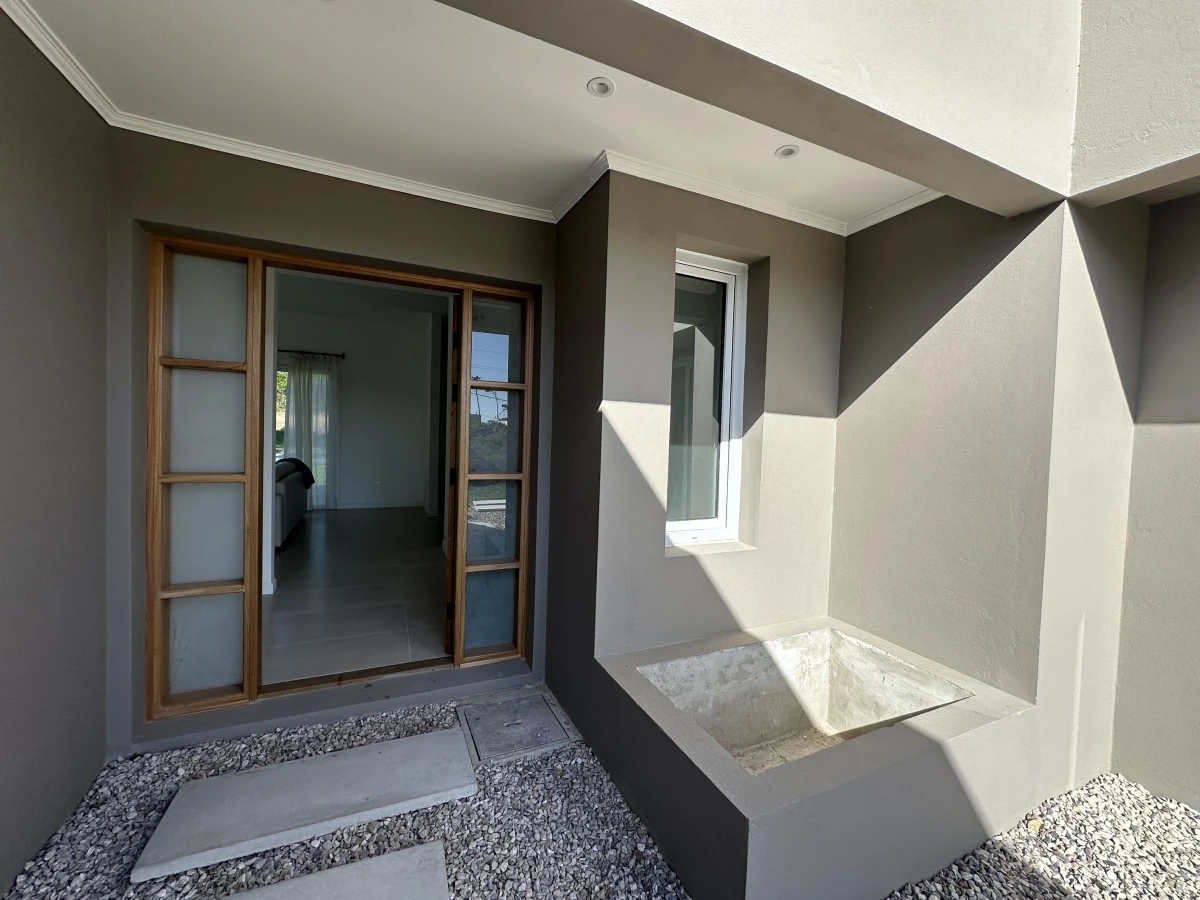 Casa ID.6427 - Venta casa en zona Chihuahua, Punta Ballena 