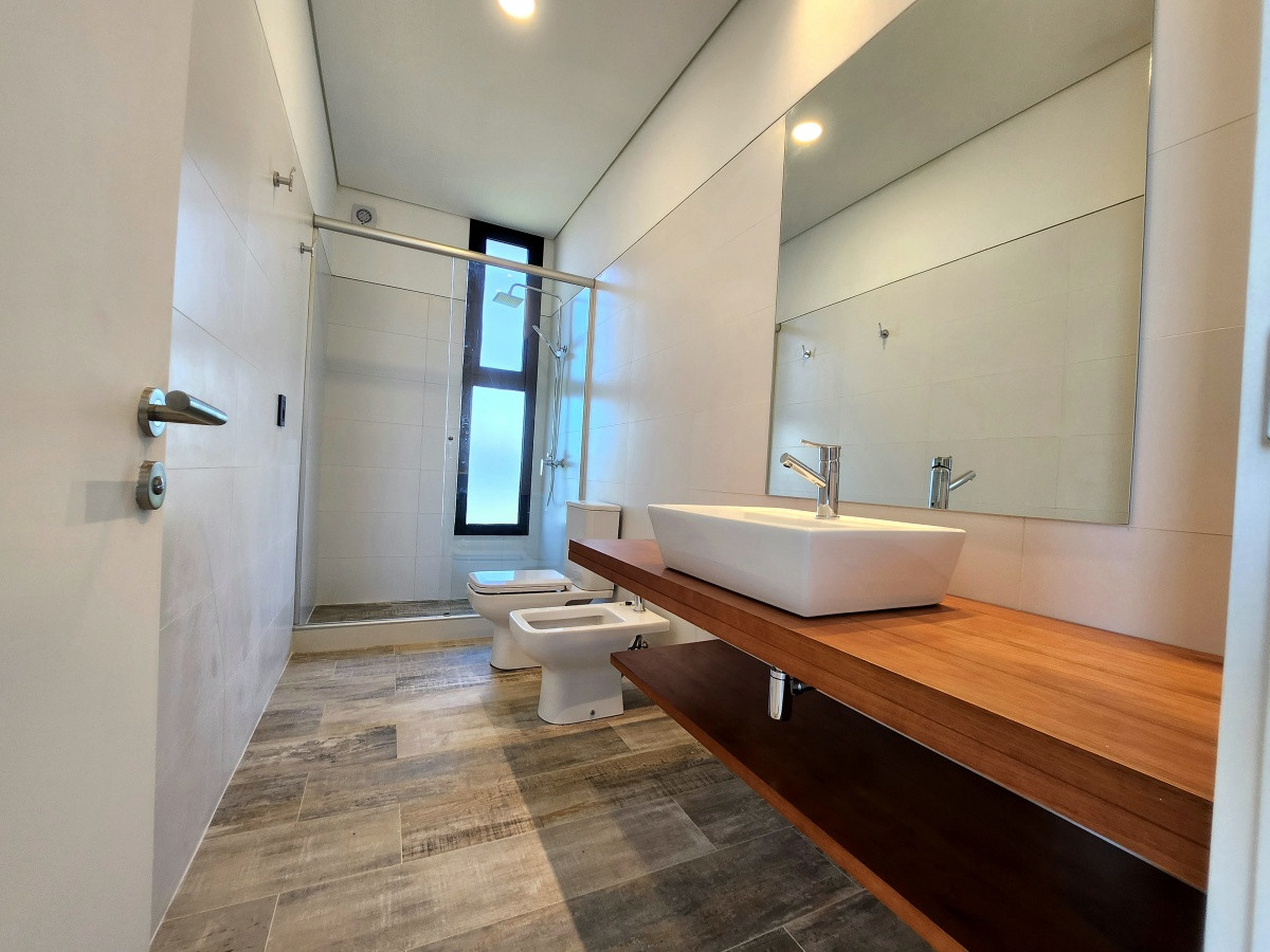 Casa ID.6025 - Excelente casa en Venta, barrio privado 