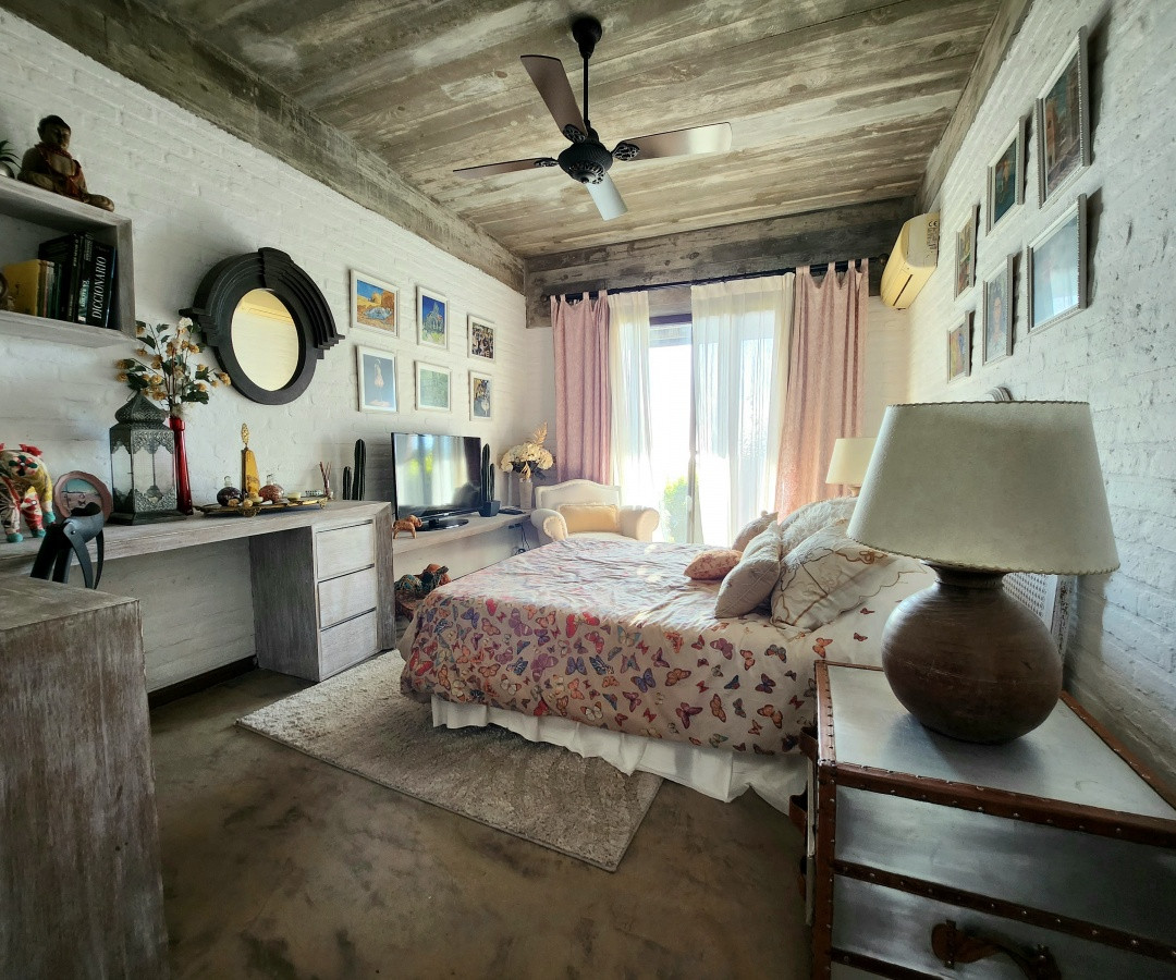 Casa ID.288 - Excelente casa en el Lomo de la Ballena con vista al mar