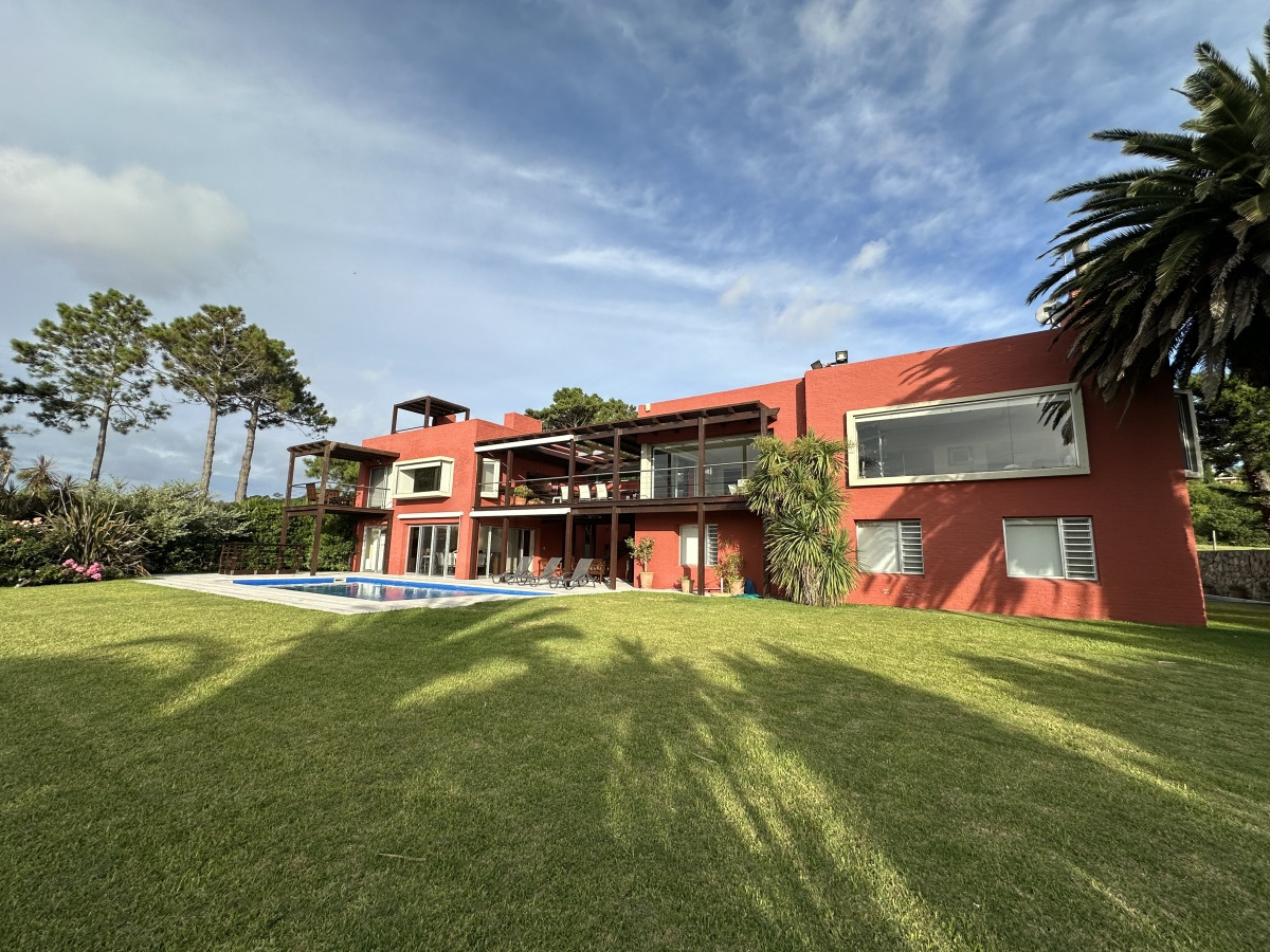 Casa ID.6420 - Venta excelente casa en Punta Ballena 