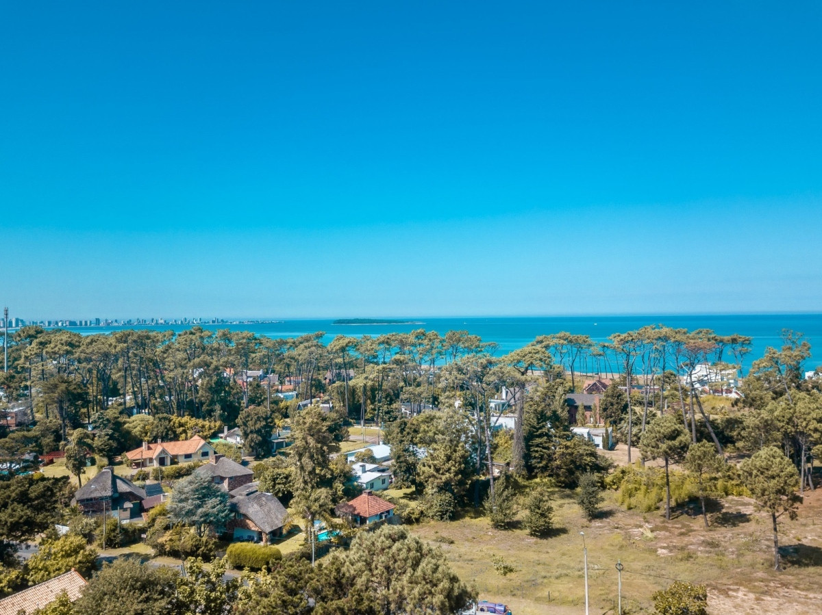 Casa ID.6542 - Venta casa en barrio privado Punta del Este 