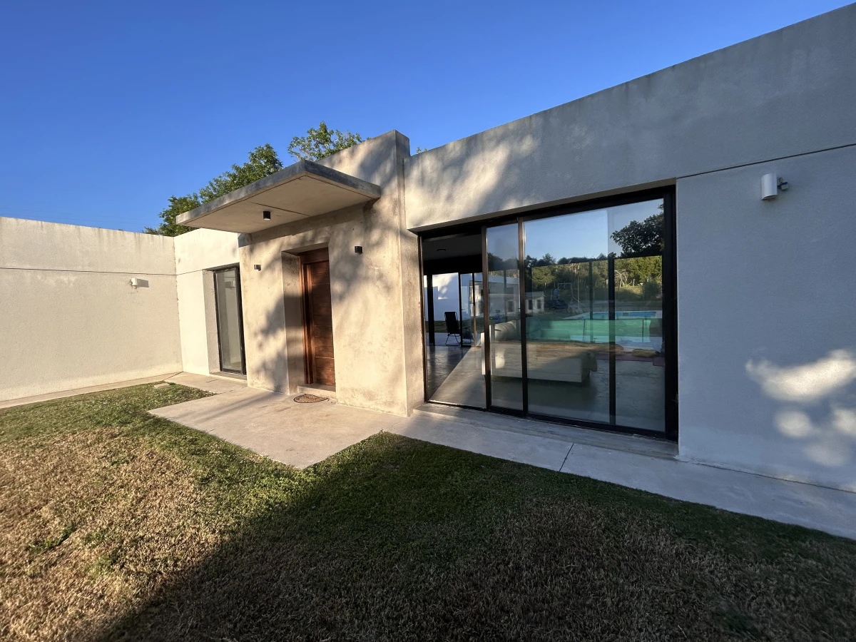 Casa ID.6958 - Verde mora 