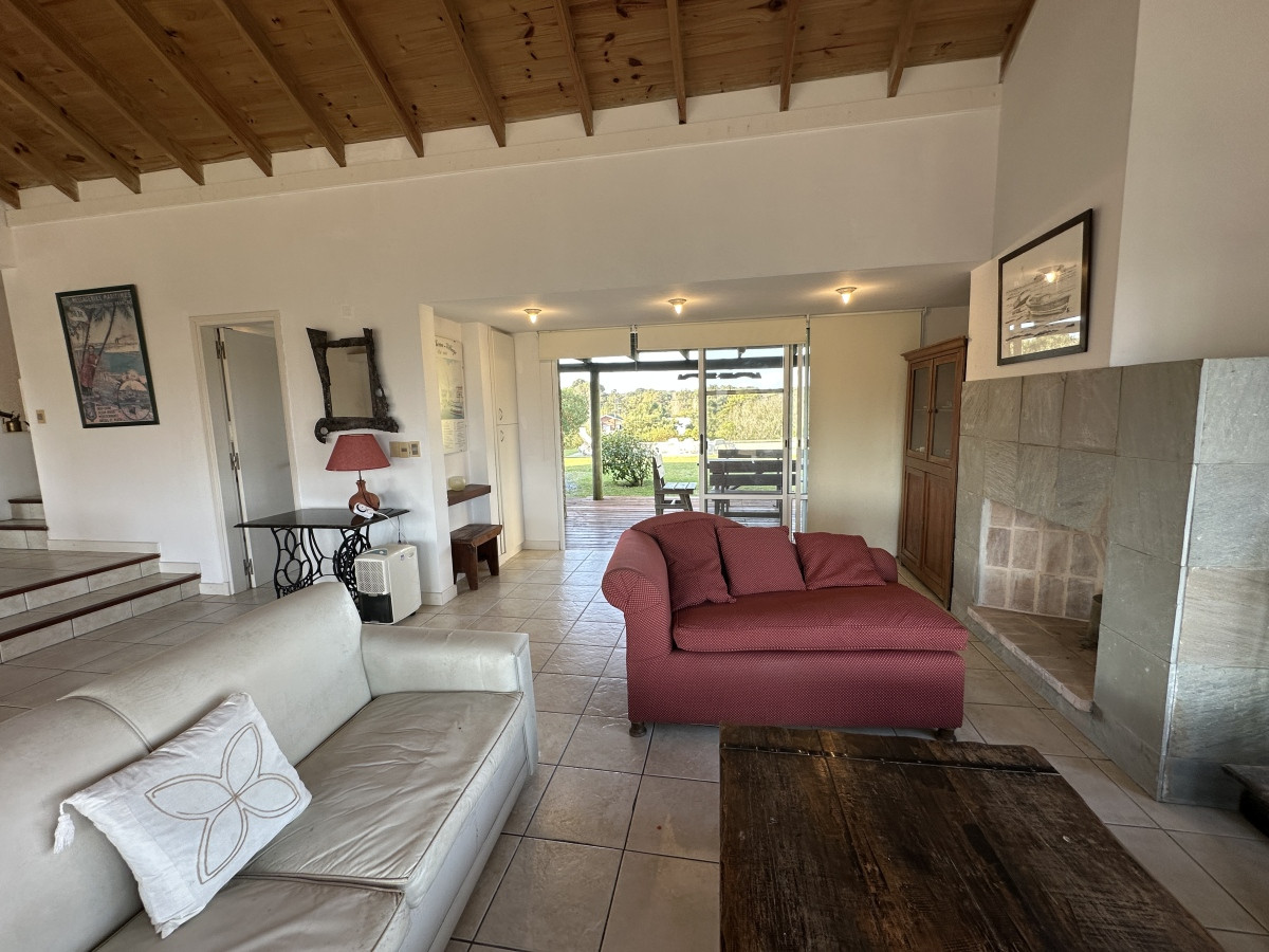 Casa ID.306 - Linda casa en venta zona Tio Tom Punta ballena, vista al mar