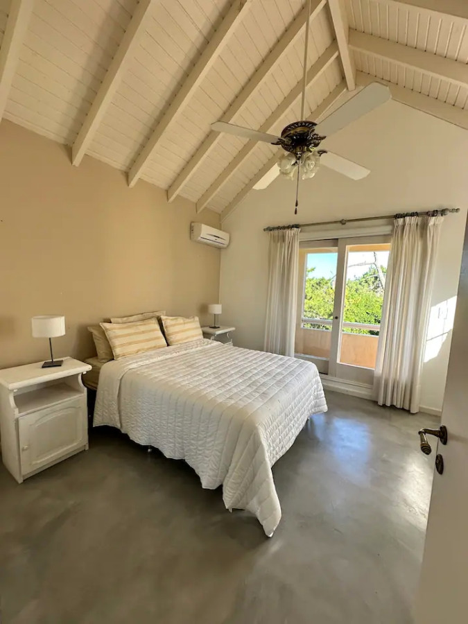 Casa ID.4 - Muy linda casa en zona Tio Tom, Punta Ballena