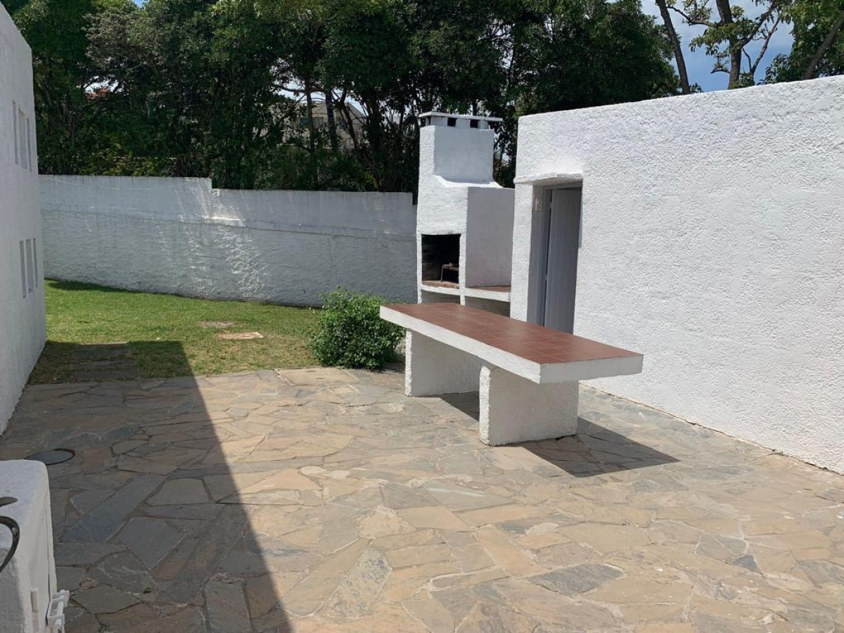 Casa ID.6683 - Alquiler casa zona Rinconada, Punta Ballena 