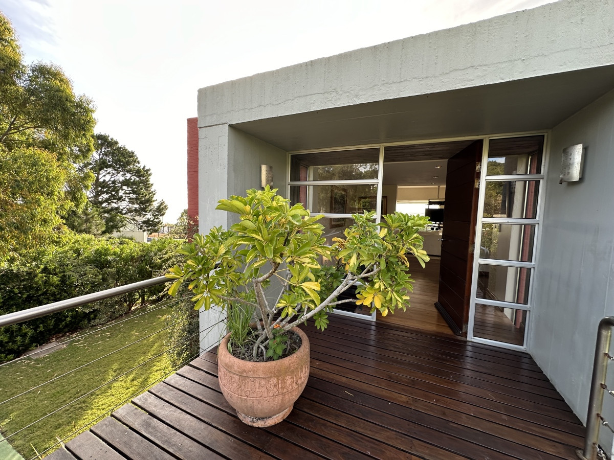 Casa ID.6420 - Venta excelente casa en Punta Ballena 