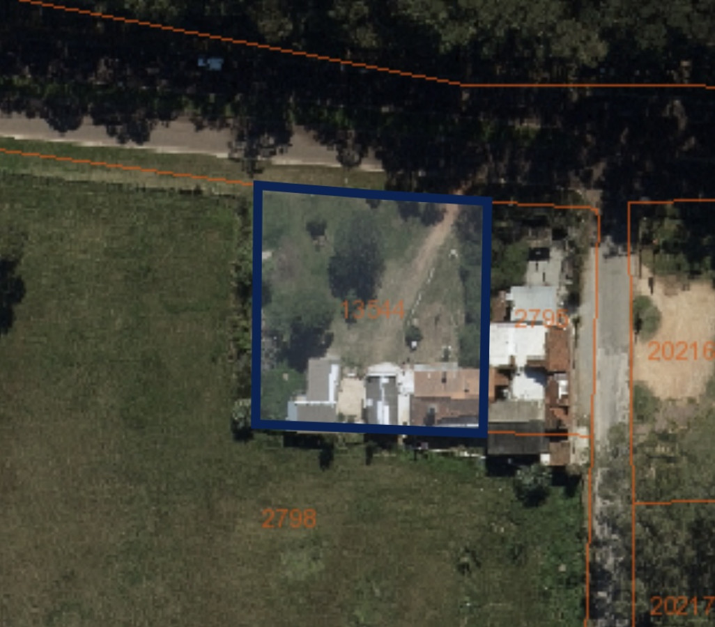 Casa ID.6814 - Venta de 3 casas sobre camino Lissich Punta Ballena 