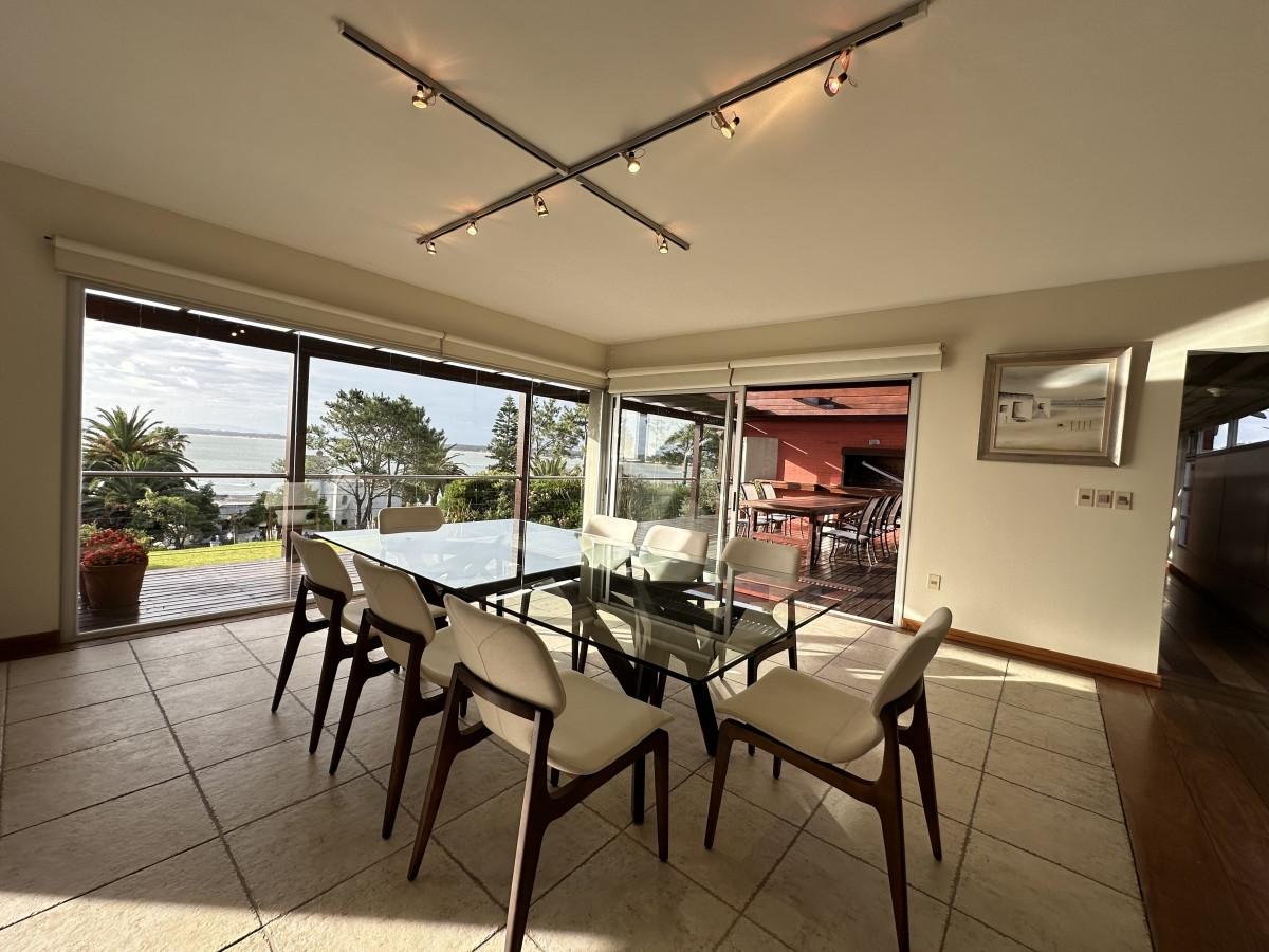 Casa ID.6420 - Venta excelente casa en Punta Ballena 
