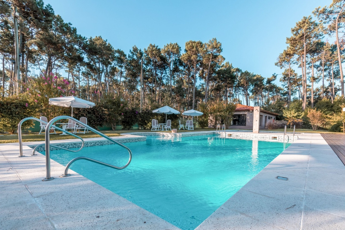 Casa ID.6542 - Venta casa en barrio privado Punta del Este 