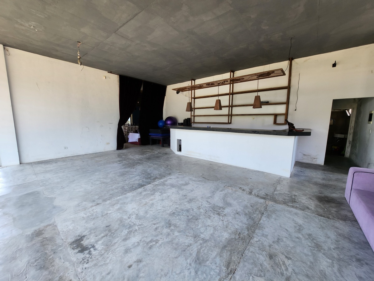 Casa ID.5987 - Venta propiedad con muy buen destino comercial 