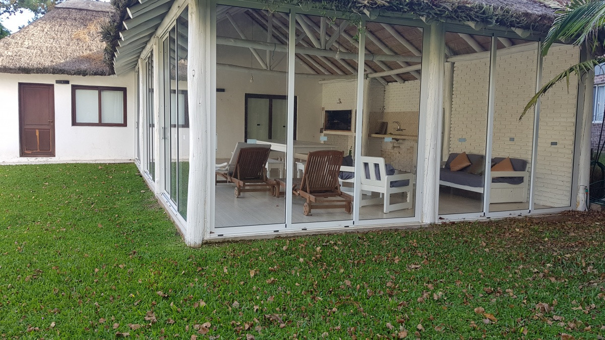 Casa ID.796 - Casa en alquiler y venta
