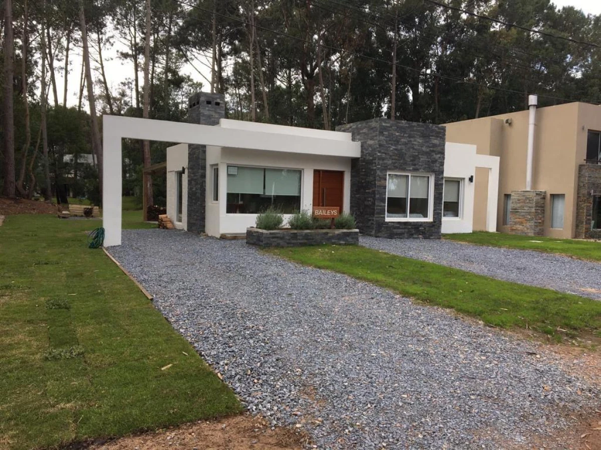 Casa ID.6702 - Venta casa en Solanas, Desing Village 