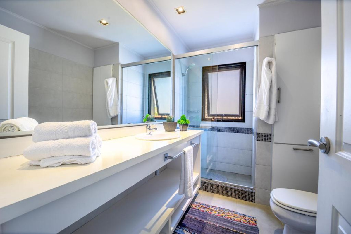 Casa ID.6542 - Venta casa en barrio privado Punta del Este 