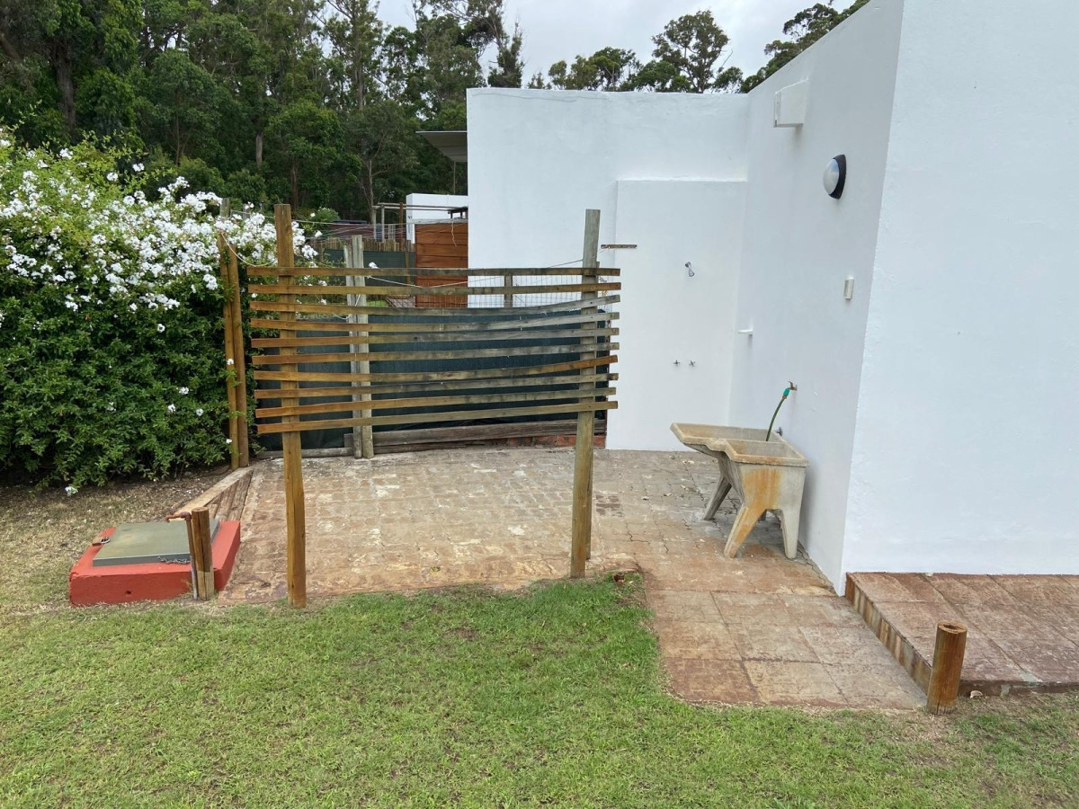 Casa ID.569 - IMPORTANTE Y MODERNA RESIDENCIA  EN SOLANAS
