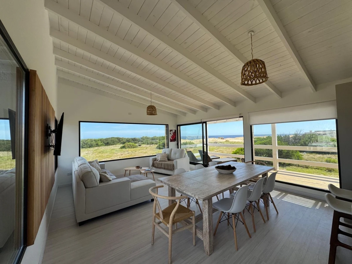 Casa ID.6448 - Venta casa en zona Chihuahua Punta Ballena 