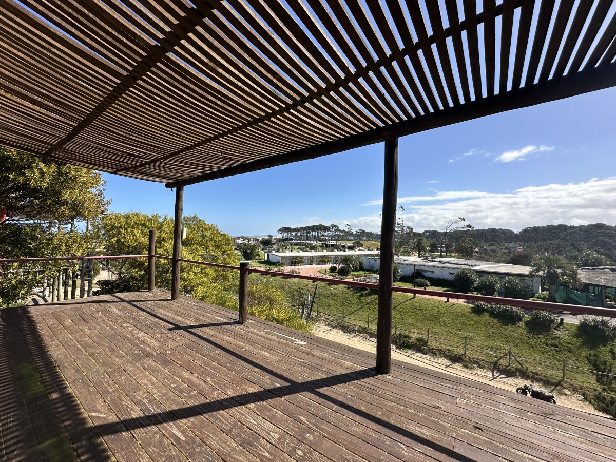 Casa ID.730 - Venta casa zona Tío Tom Punta Ballena 