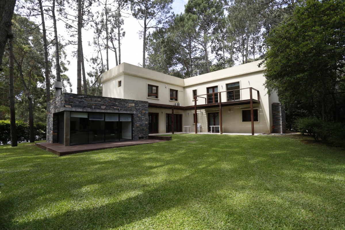 Casa ID.444 - Casa dentro complejo solanas barrio cerrado