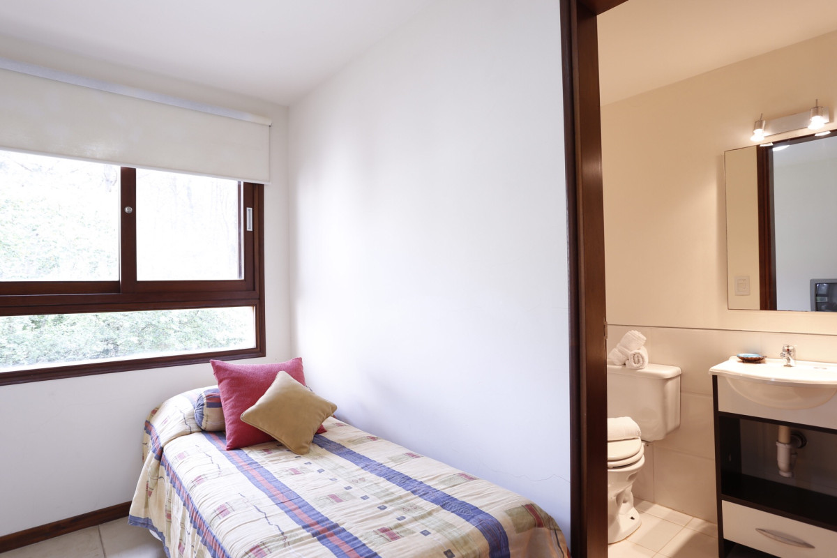 Casa ID.444 - Casa dentro complejo solanas barrio cerrado