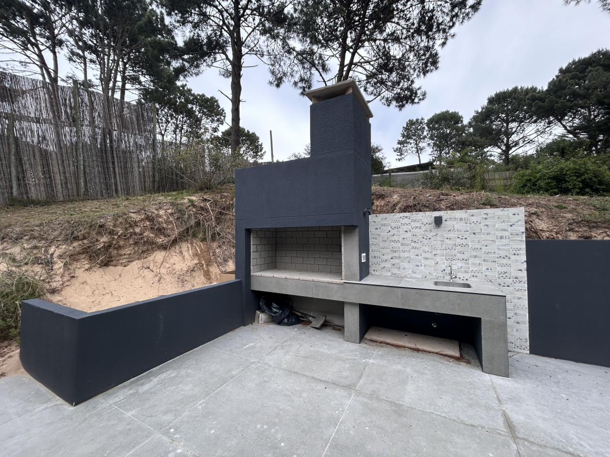 Casa ID.6937 - Venta casa en Club del lago Punta Ballena 