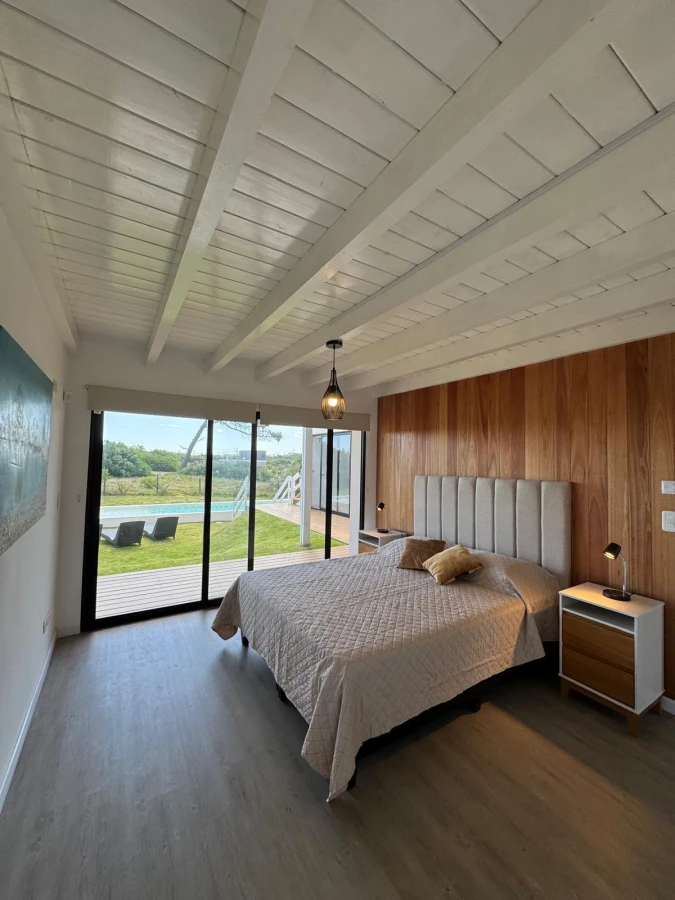 Casa ID.6448 - Venta casa en zona Chihuahua Punta Ballena 