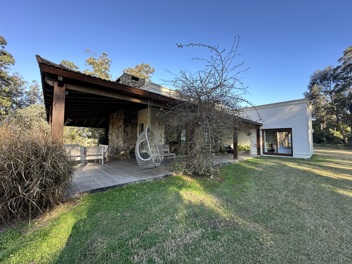 Casa ID.6591 - Venta casa en barrio semi cerrado Las Silvias, Punta Ballena 
