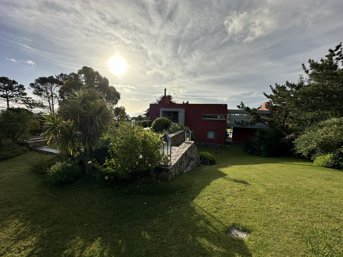 Casa ID.6420 - Venta excelente casa en Punta Ballena 