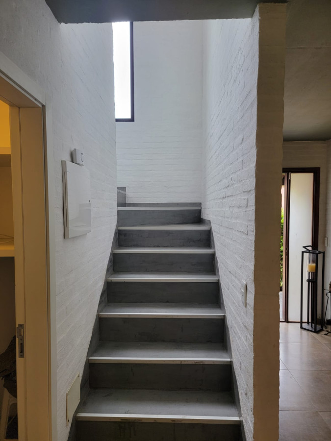 Casa ID.6306 - Venta casa tipo duplex en barrio privado Punta del Este 