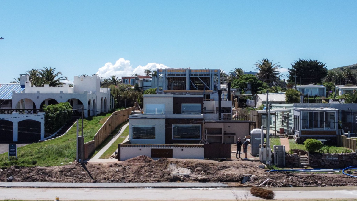 Casa ID.6880 - Venta casa en Punta Fria, Piriapolis 