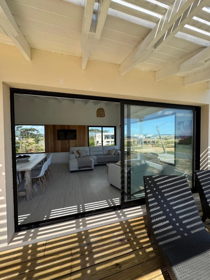 Casa ID.6448 - Venta casa en zona Chihuahua Punta Ballena 