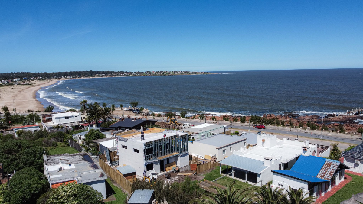 Casa ID.6880 - Venta casa en Punta Fria, Piriapolis 