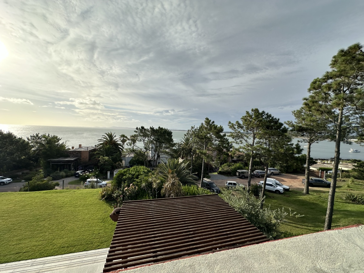 Casa ID.6420 - Venta excelente casa en Punta Ballena 